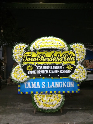 Papan Bunga Duka di Kebon Lega
